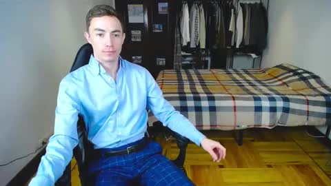 carlos reyes online show from February 2025 11:07:02 AM