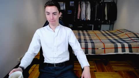 carlos reyes online show from February 2025 08:12:02 AM