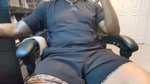 Snapshot of charliesierra310 chatting on February 2026 02:32:01 PM CharlieSierra96 online show from February 2026 02:32:01 PM