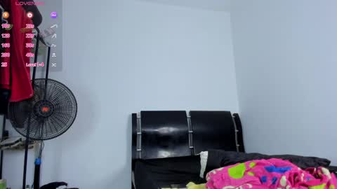 Snapshot of charlietaylorr__ chatting on May 2026 11:01:04 PM Charlie online show from May 2026 11:01:04 PM