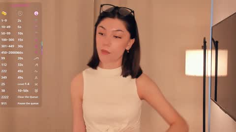 Snapshot of charlinepiker chatting on January 2026 10:28:02 AM Yumi online show from January 2026 10:28:02 AM