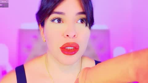 Charloott Evans online show from December 2025 02:27:01 AM