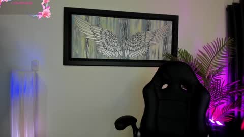 Charlote online show from February 2025 02:34:02 PM