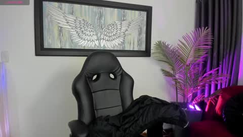 Charlote online show from February 2025 02:19:01 AM