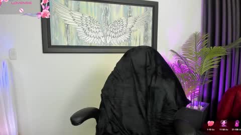 Charlote online show from February 2025 05:34:01 AM