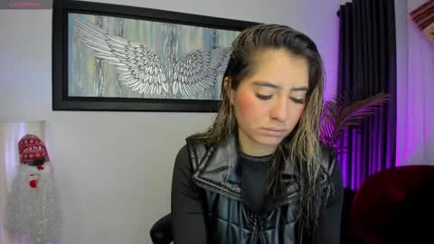 Charlote online show from November 2025 11:42:01 AM