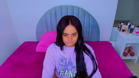 charlotte online show from September 2025 04:34:02 AM