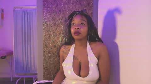 Snapshot of charlotte_brown_1 chatting on October 2025 12:18:02 PM CHARLOTTE BROWN online show from October 2025 12:18:02 PM