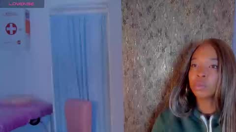 Snapshot of charlotte_brown_1 chatting on November 2025 11:53:02 AM CHARLOTTE BROWN online show from November 2025 11:53:02 AM