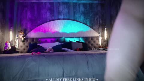 Snapshot of charlotte_germanotta_ chatting on December 2024 07:21:02 PM Charlotte online show from December 2024 07:21:02 PM