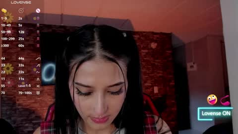 Charlotte  online show from April 2026 10:22:01 PM