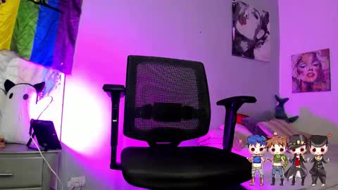 Snapshot of charlotte_joestar chatting on November 2025 09:53:01 AM Charlie online show from November 2025 09:53:01 AM