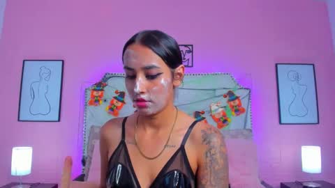 Charlotte online show from October 2025 07:59:01 PM