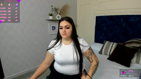 Charlotte Mayers online show from September 2025 11:32:01 AM