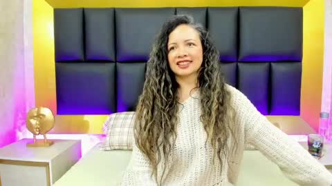 charlotte_monnroe online show from May 2026 12:24:02 PM
