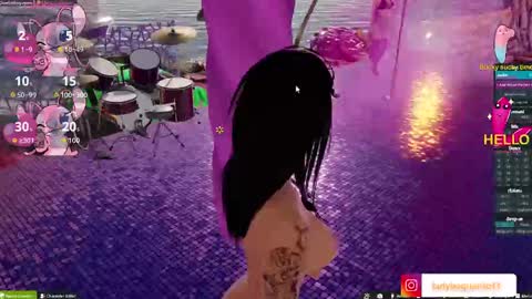 Charlotte online show from September 2025 09:17:02 PM