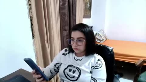 charlotte_richardson online show from May 2026 02:42:02 AM