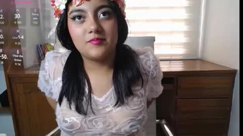 Charlotte   online show from November 2025 07:46:02 PM