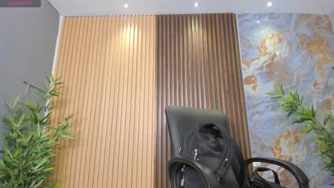 Snapshot of charlotte_whitee1 chatting on October 2025 11:14:02 AM Charlotte Everyday From 0700 to 1300 Col Time online show from October 2025 11:14:02 AM