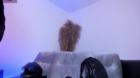 Snapshot of charlotte_whitee1 chatting on November 2025 12:15:02 PM Charlotte Everyday From 0700 to 1300 Col Time online show from November 2025 12:15:02 PM