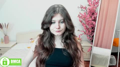 Charlotte online show from December 2024 12:27:02 PM