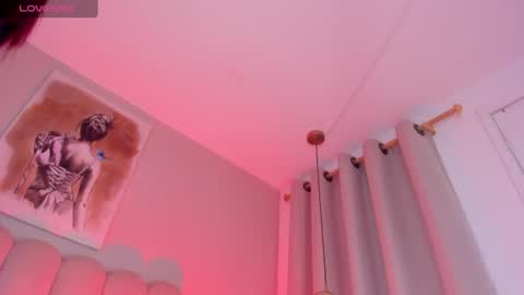 Snapshot of charlottedupontt chatting on July 2026 01:28:01 PM Charlotte online show from July 2026 01:28:01 PM