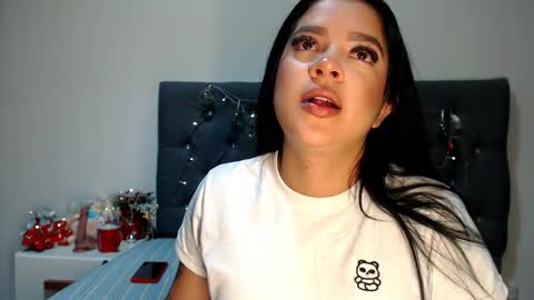 Snapshot of charlottee07 chatting on December 2025 04:41:02 AM charlottee07 online show from December 2025 04:41:02 AM