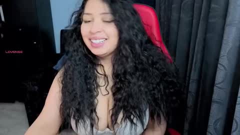 Snapshot of charlottee_lovee69 chatting on September 2025 07:08:02 AM Natalia online show from September 2025 07:08:02 AM