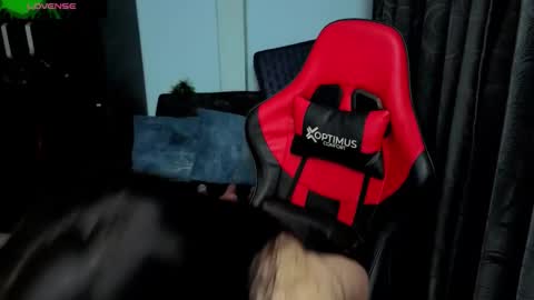 Natalia online show from January 2026 09:33:01 AM