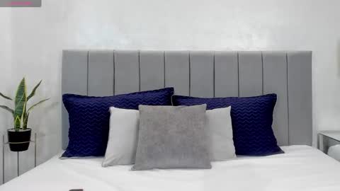 Charlote online show from February 2025 09:38:02 AM