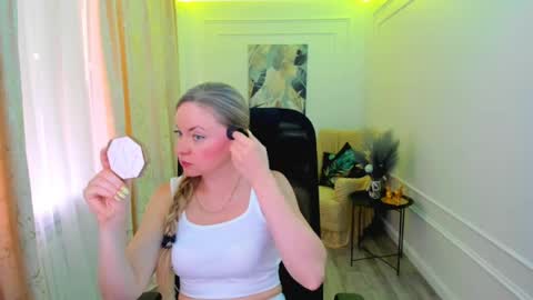Snapshot of charlottekerti chatting on June 2026 11:38:01 AM Charlotte online show from June 2026 11:38:01 AM