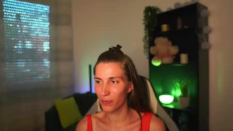 Snapshot of charlottgotit chatting on September 2025 01:33:01 PM Charlott online show from September 2025 01:33:01 PM