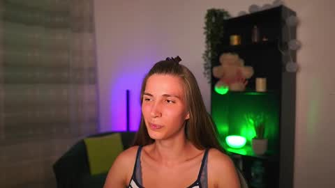 Snapshot of charlottgotit chatting on September 2025 05:46:01 PM Charlott online show from September 2025 05:46:01 PM