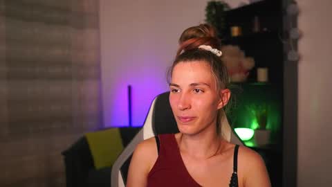 Snapshot of charlottgotit chatting on September 2025 06:53:01 PM Charlott online show from September 2025 06:53:01 PM