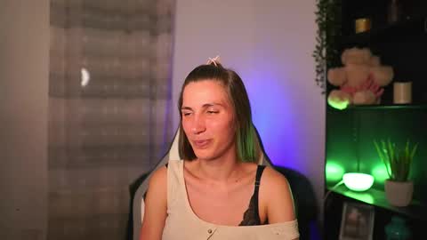 Snapshot of charlottgotit chatting on September 2025 07:06:02 PM Charlott online show from September 2025 07:06:02 PM