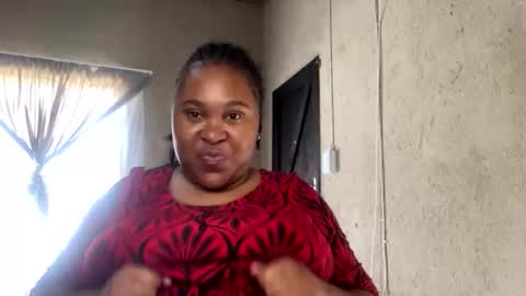 Snapshot of charmainphilly25 chatting on December 2025 07:56:02 AM CharmainPhilly25 online show from December 2025 07:56:02 AM