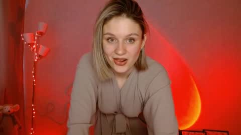 Michelle  online show from January 2025 03:11:02 AM