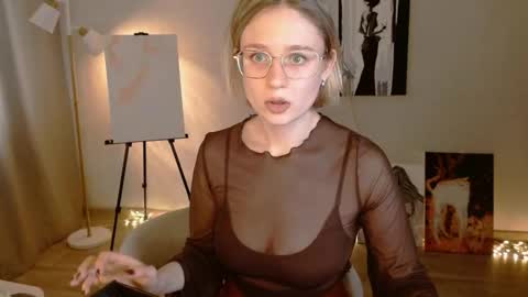 Michelle  online show from September 2025 03:19:01 AM