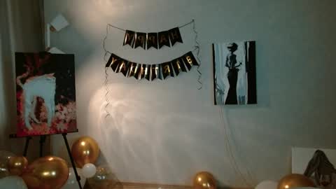 Michelle  online show from November 2025 03:06:01 AM