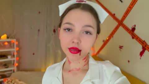 Kaylee online show from October 2025 04:44:02 PM