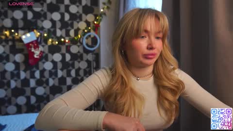 Snapshot of charming_daisy chatting on December 2025 10:09:01 AM my fansly Charming daisy My Wishlist for new toys online show from December 2025 10:09:01 AM