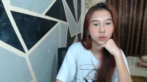 Snapshot of charming_lexi chatting on November 2025 06:23:01 AM Charm online show from November 2025 06:23:01 AM