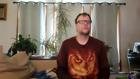 Snapshot of charmingatom chatting on November 2025 03:48:02 PM charmingatom online show from November 2025 03:48:02 PM