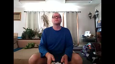 Snapshot of charmingatom chatting on March 2026 06:57:01 PM charmingatom online show from March 2026 06:57:01 PM