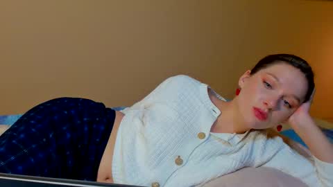 katie online show from October 2025 02:57:02 PM