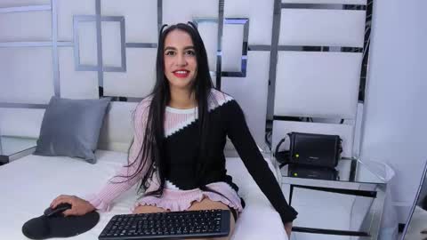 Charm online show from January 2026 05:48:01 PM