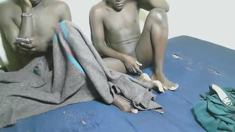 charmzboy online show from November 2025 04:01:01 AM