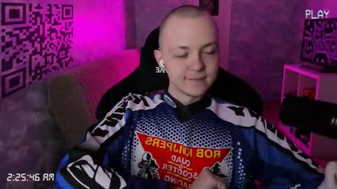 lynxy online show from December 2025 11:25:02 PM