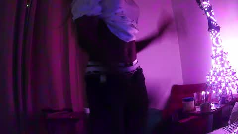 Snapshot of charr1barr chatting on December 2024 09:33:01 AM Miss Chocolate online show from December 2024 09:33:01 AM