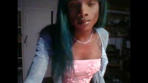 Snapshot of charr1barr chatting on September 2025 07:07:01 AM Miss Chocolate online show from September 2025 07:07:01 AM